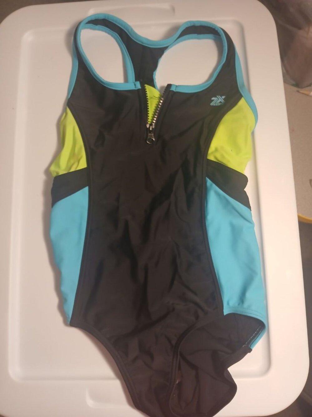 Zero X Posur Swimwear Girls Size 10